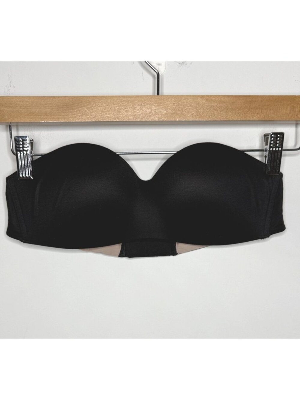 Soma Enbliss Stay Put Strapless Bra 32A Black Lightly Lined